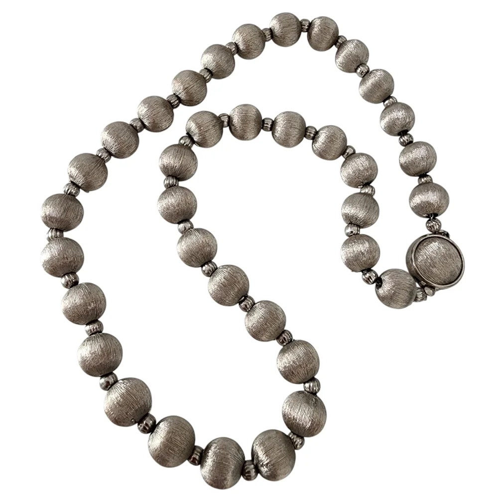 Vintage silver tone metal beads 1950s excellent condition